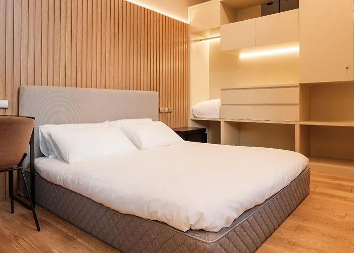 Διαμέρισμα 8 Building *