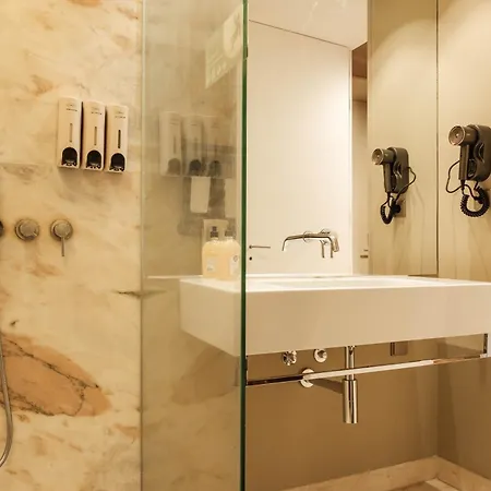 Apartman 8 Building *