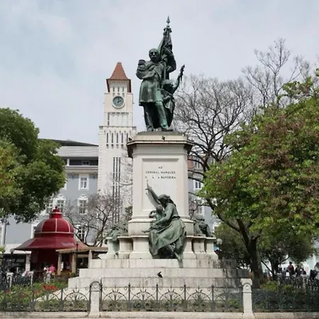 8 Building Apartmán